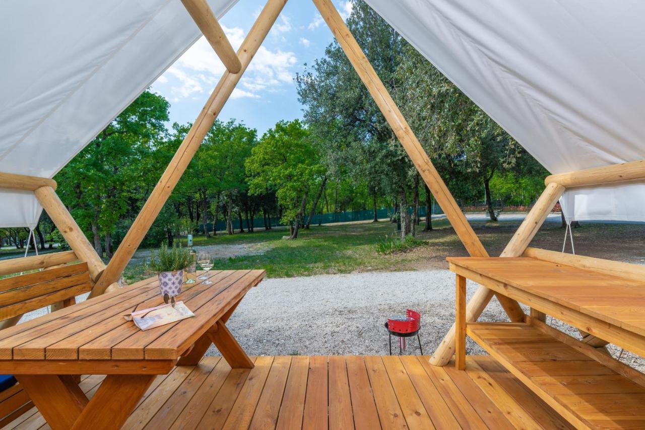 Eco Glamping- Fkk Nudist Camping Solaris 포레치 외부 사진