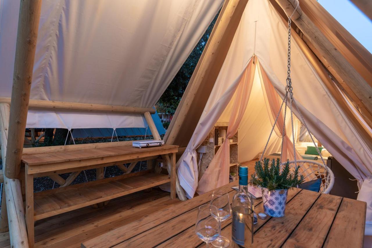 Eco Glamping- Fkk Nudist Camping Solaris 포레치 외부 사진
