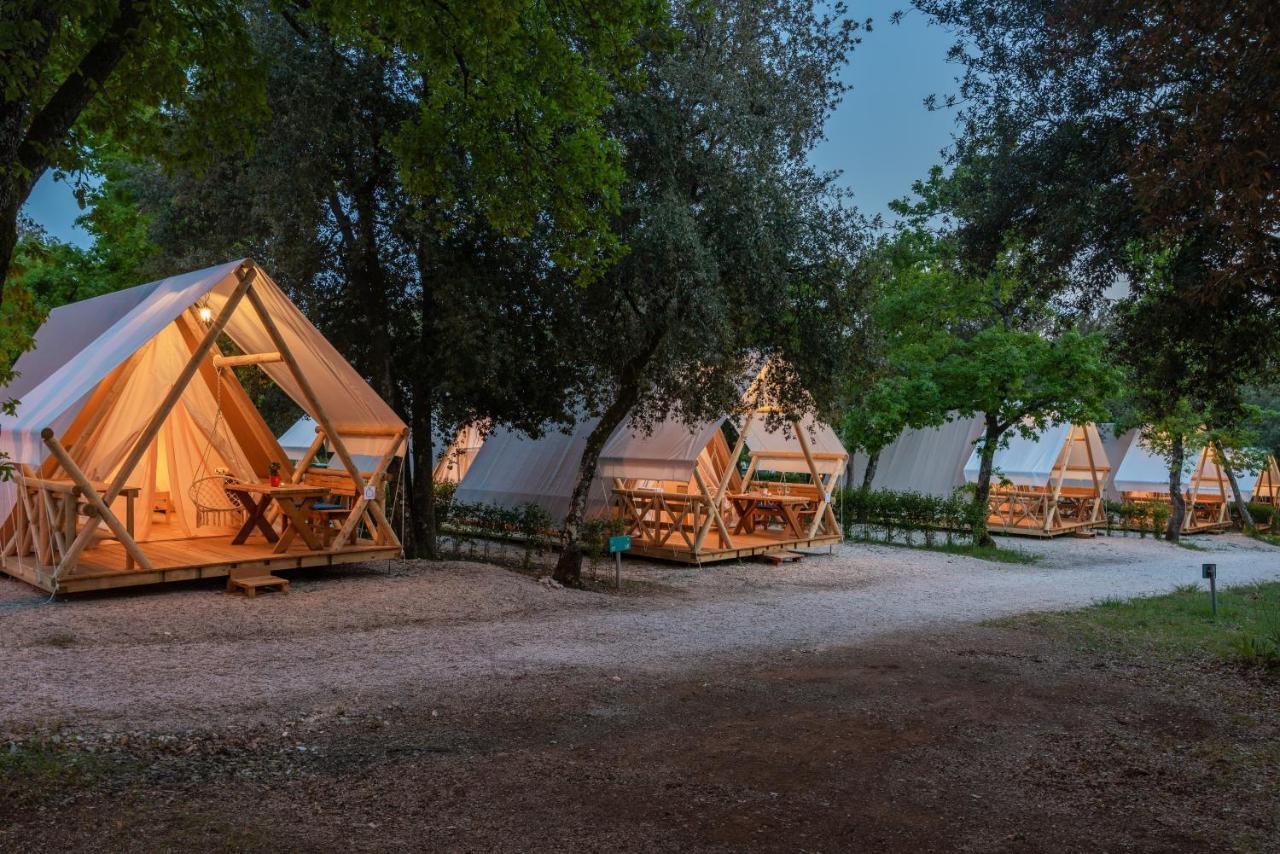 Eco Glamping- Fkk Nudist Camping Solaris 포레치 외부 사진