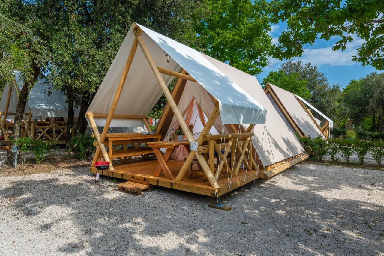 Eco Glamping- Fkk Nudist Camping Solaris 포레치 외부 사진